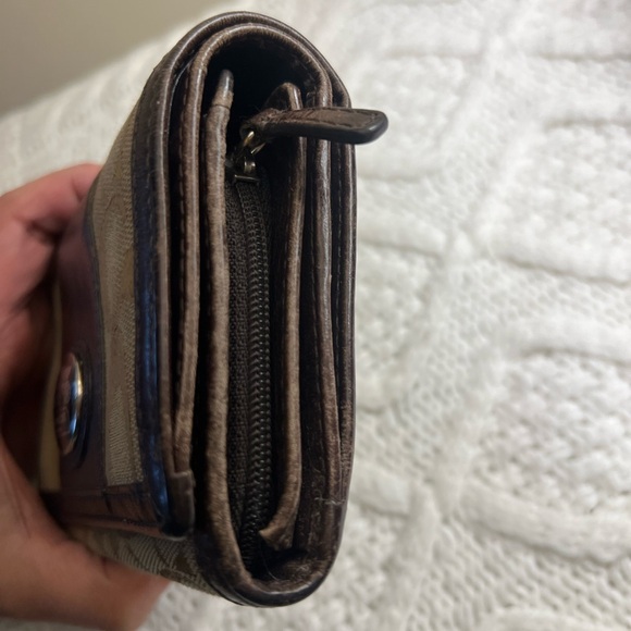 Coach Signature Brown and Tan Wallet - Picture 9 of 13